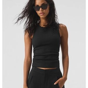 LIKE NEW ALO Ribbed En Pointe Tank, Black, size S